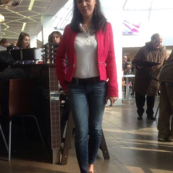 Meet your Posher, Janette - Picture 1 of 1